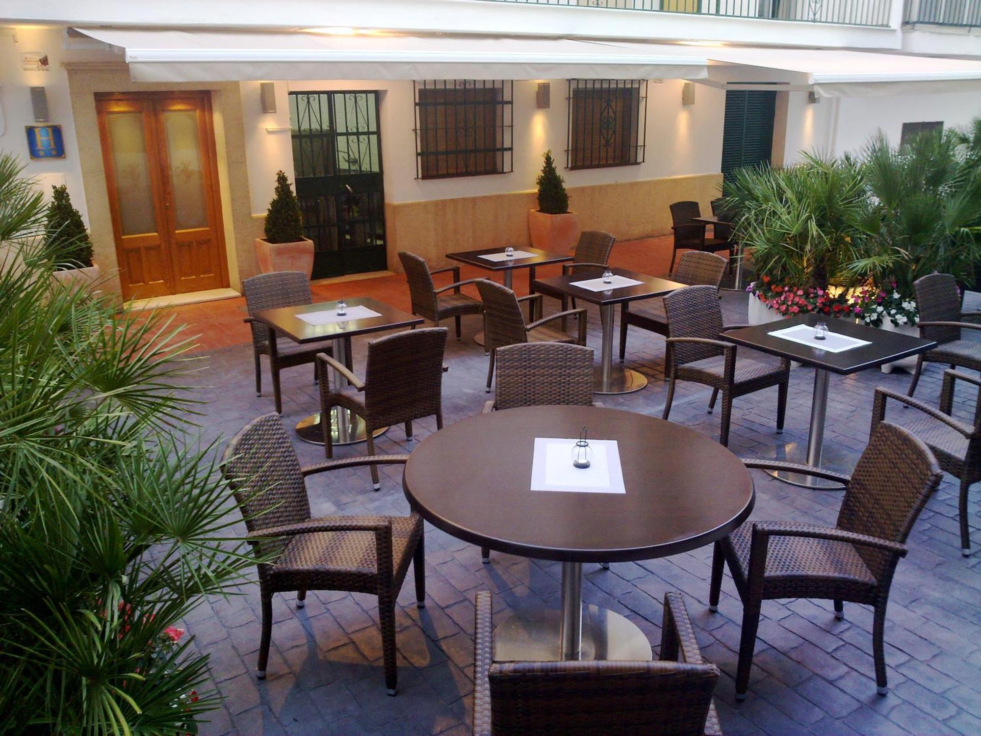 Hostal El Labrador Marbella Dış mekan fotoğraf